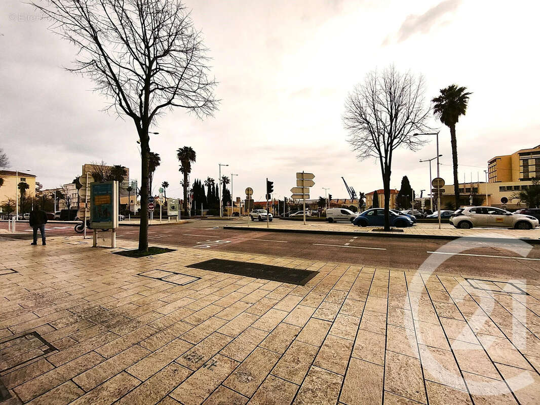 Autre à TOULON