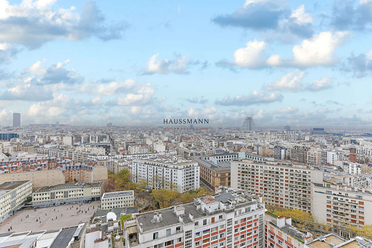 Appartement à PARIS-15E