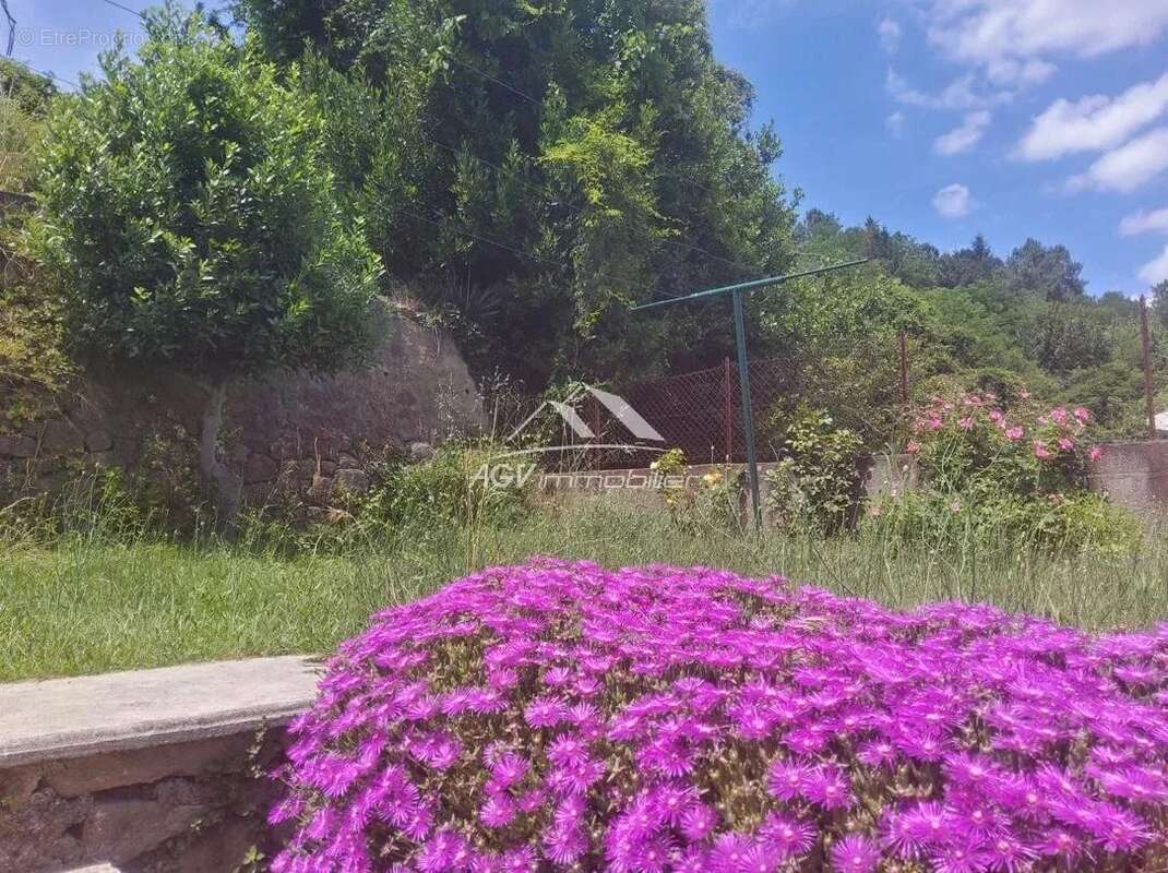 Appartement à LA GRAND-COMBE