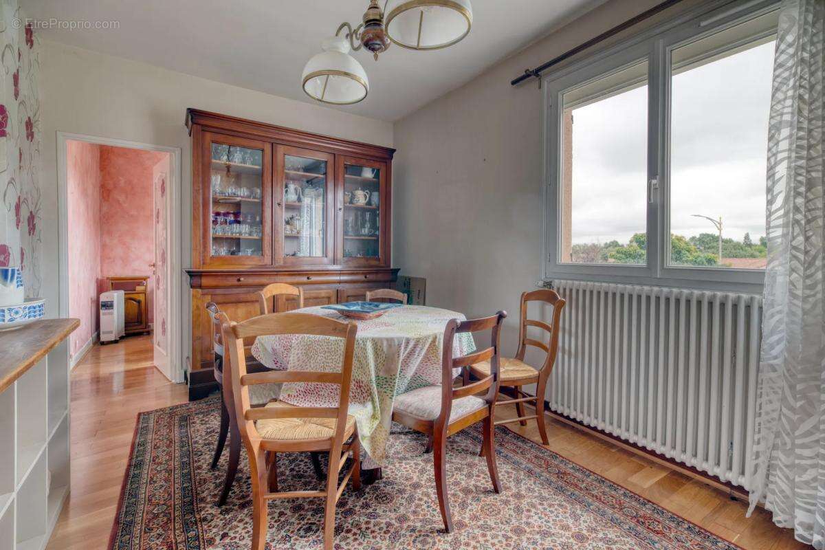Maison de 6 pièces de 144 m² située à Tournefeuille - photo 5