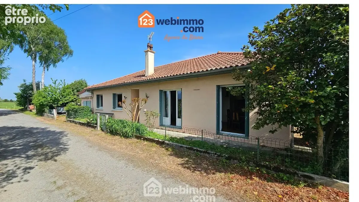 Maison à PONTACQ
