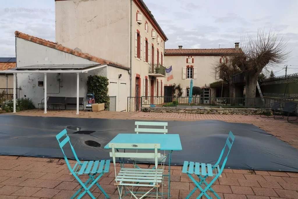 Maison à SAINT-JEAN-DU-FALGA