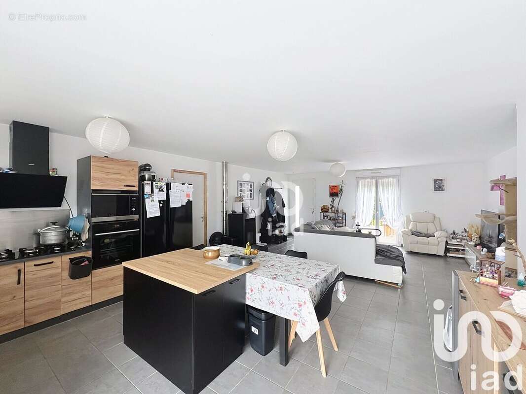 Photo 5 - Maison à SOUGEAL