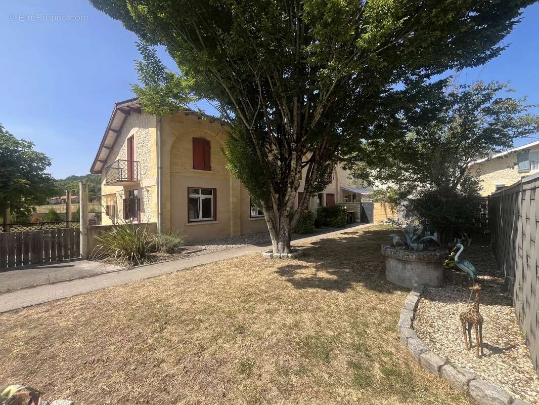 Vente maison en pierre t4 baurech 33880 - photo 3