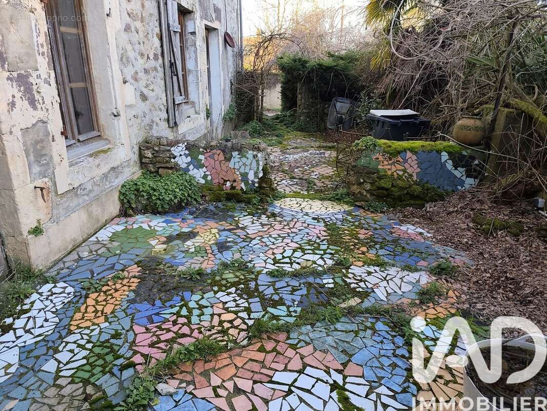 Maison 260 m² à Neufchatel-En-Saosnois  - photo 8
