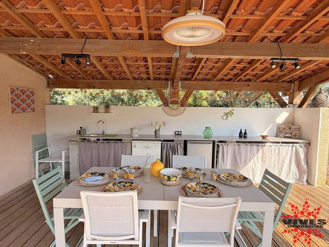 Villa d'exception T6 sur 2450m2 - photo 9