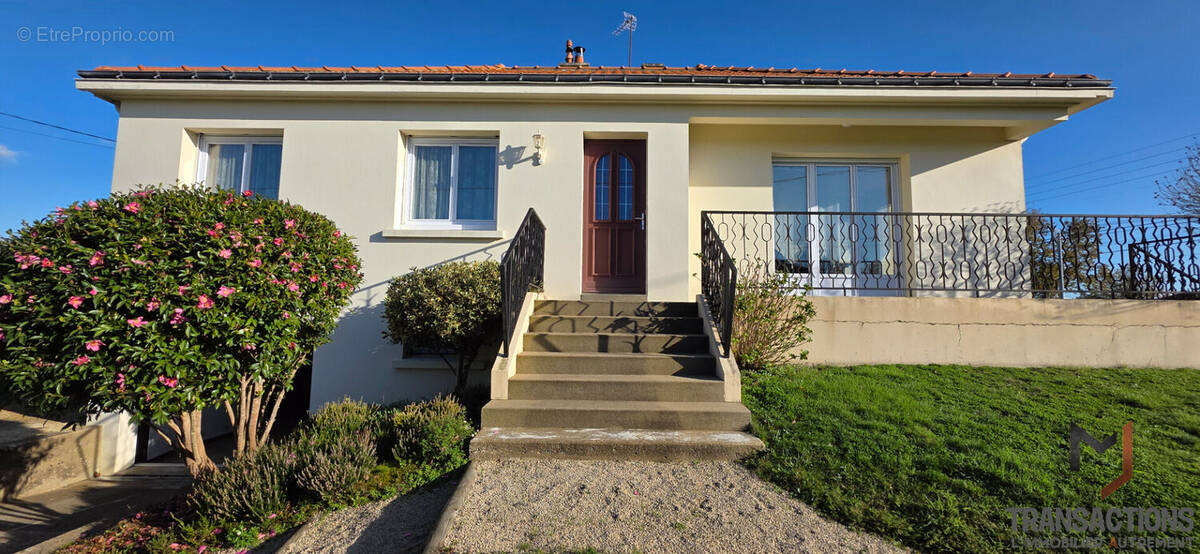 Maison à SAINTE-PAZANNE