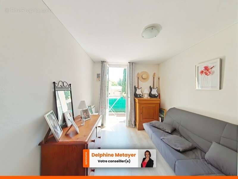 Appartement à VINS-SUR-CARAMY