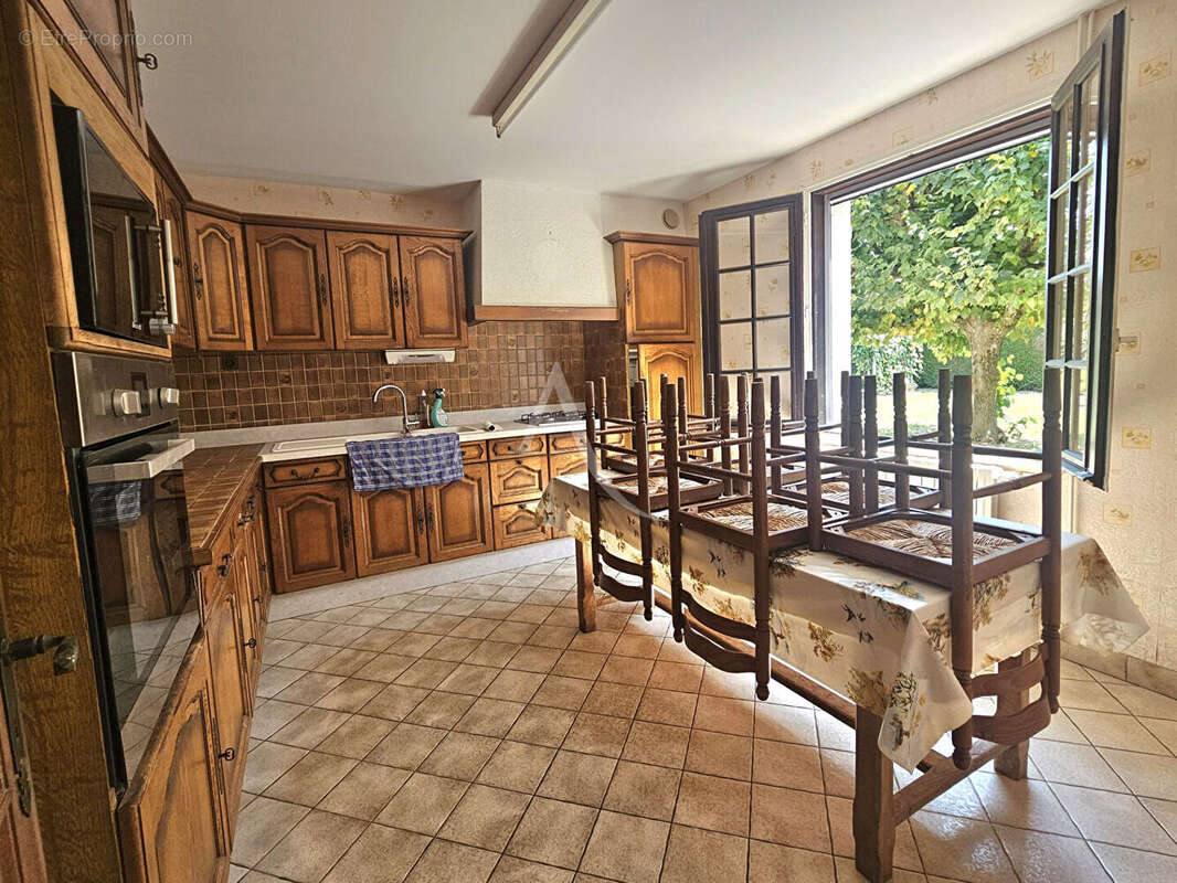 Maison à MONTRICHARD