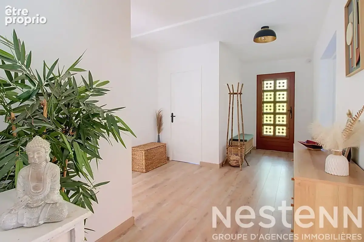 A VENDRE - Maison Vidauban 122 M² , 4 chambres, piscine, grand garage . - photo 7