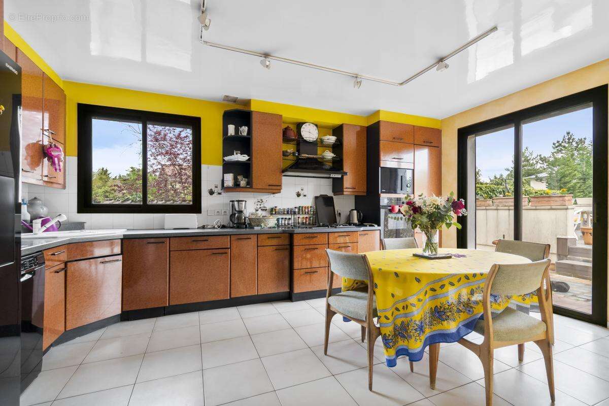 Maison à CROISSY-SUR-SEINE