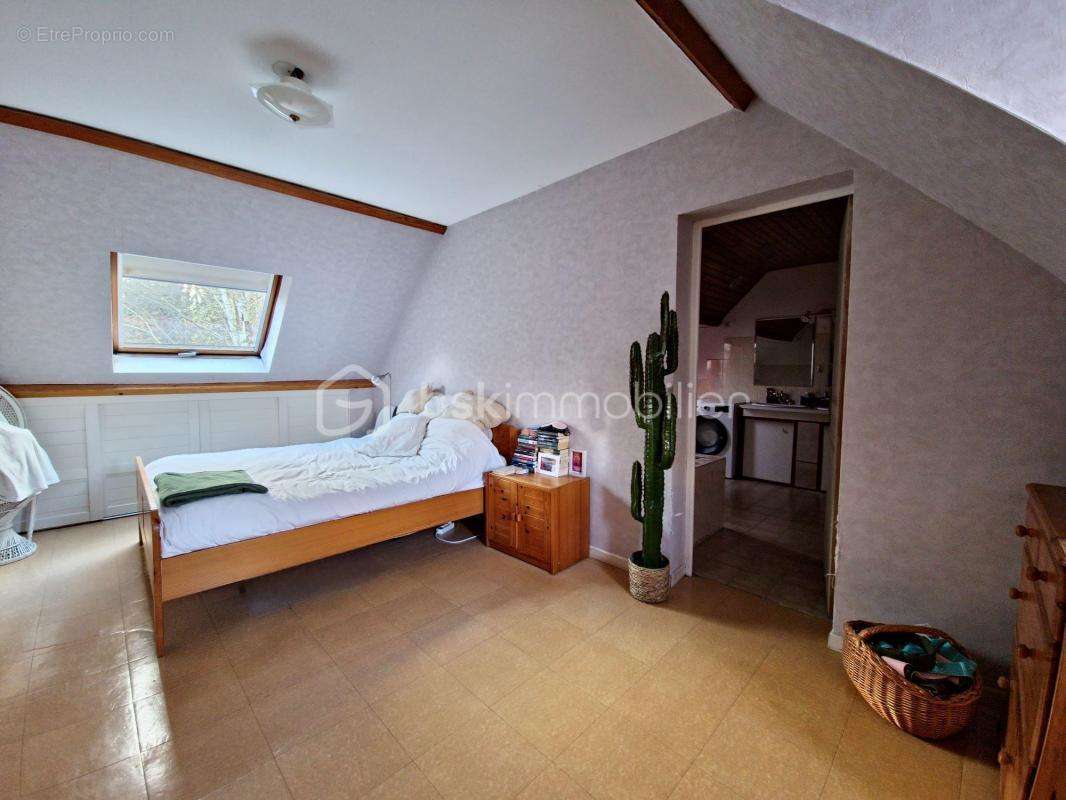 Maison à VAIRES-SUR-MARNE