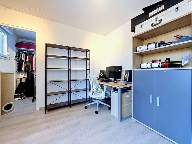 Appartement à VILLE-LA-GRAND
