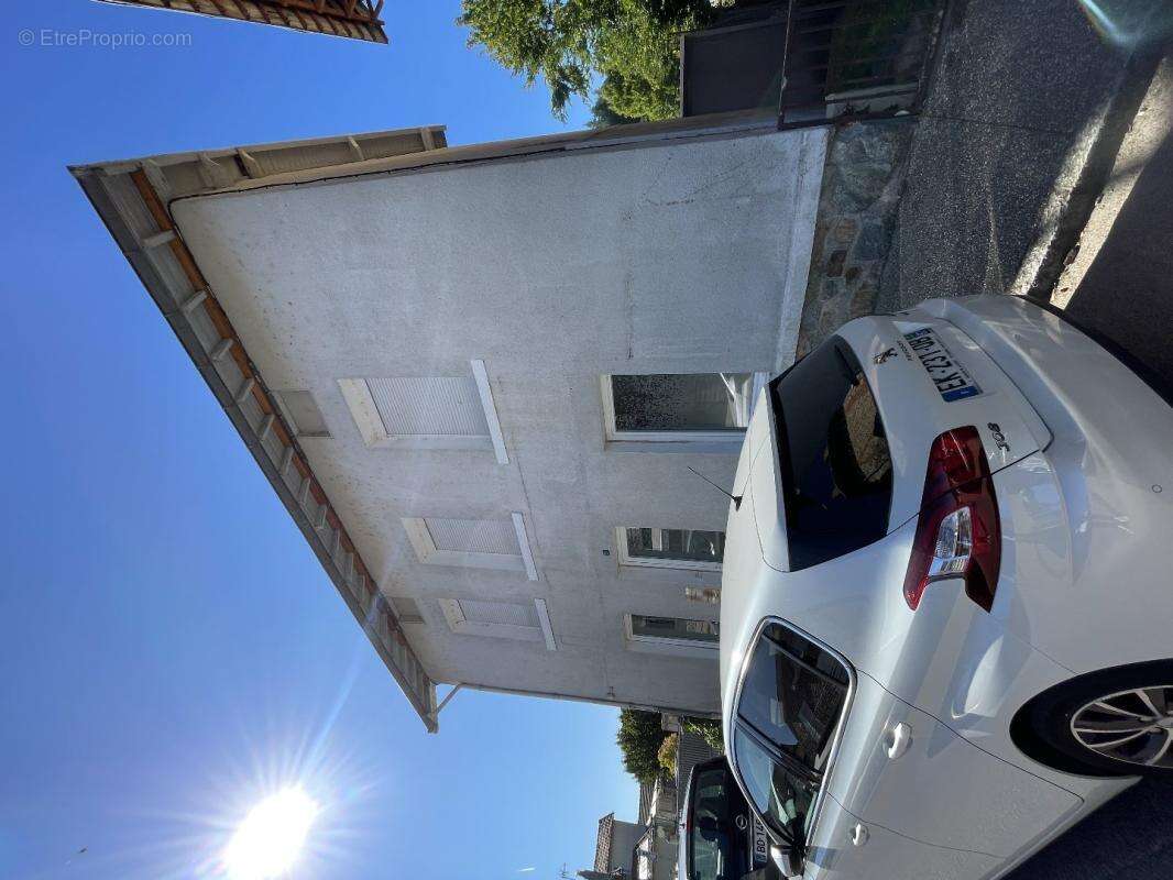 Appartement à SAINT-PRIEST-TAURION
