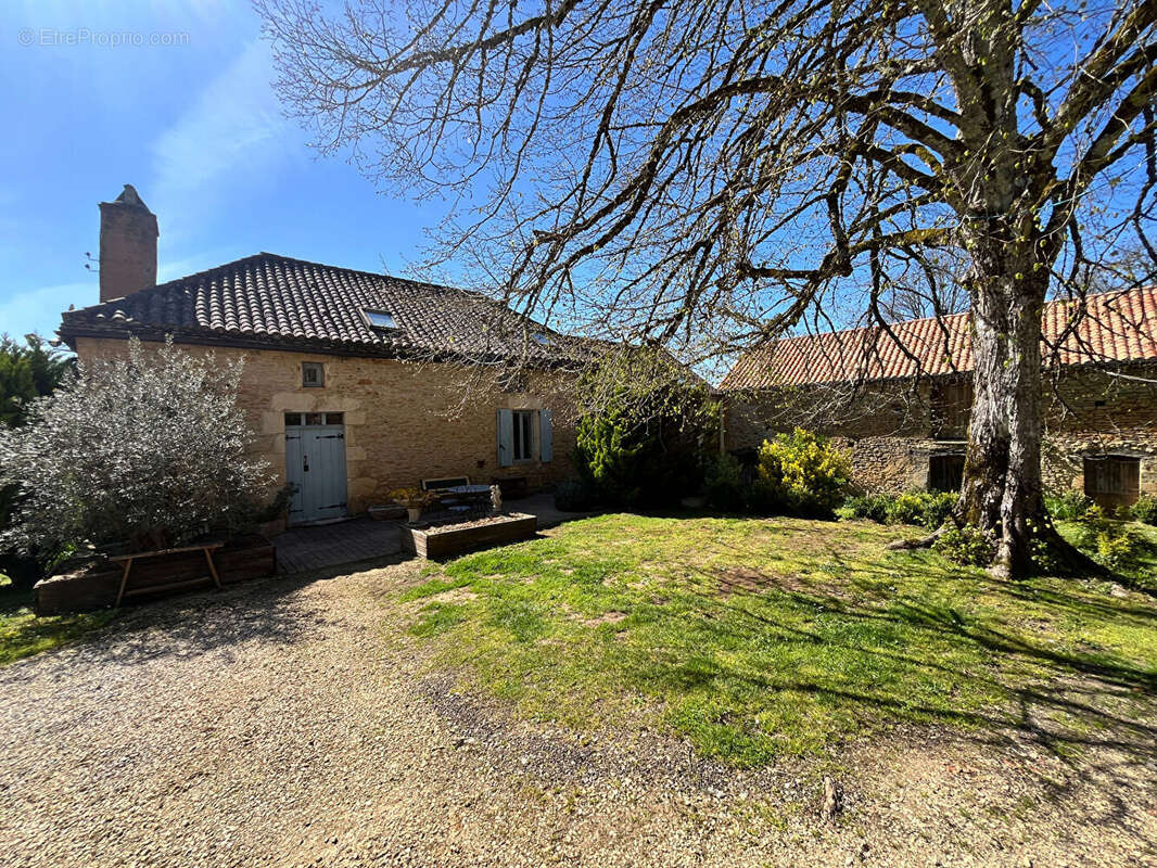 Maison à VILLEFRANCHE-DU-PERIGORD
