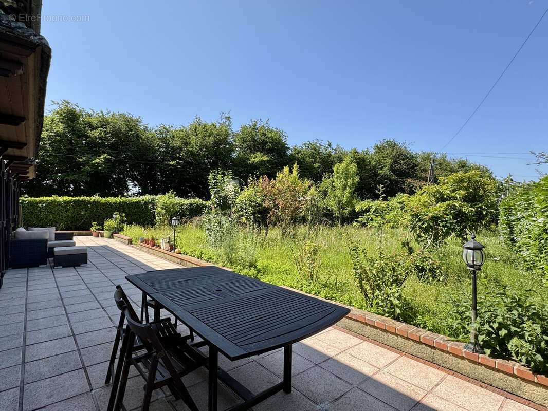 Maison à DOUVILLE-EN-AUGE