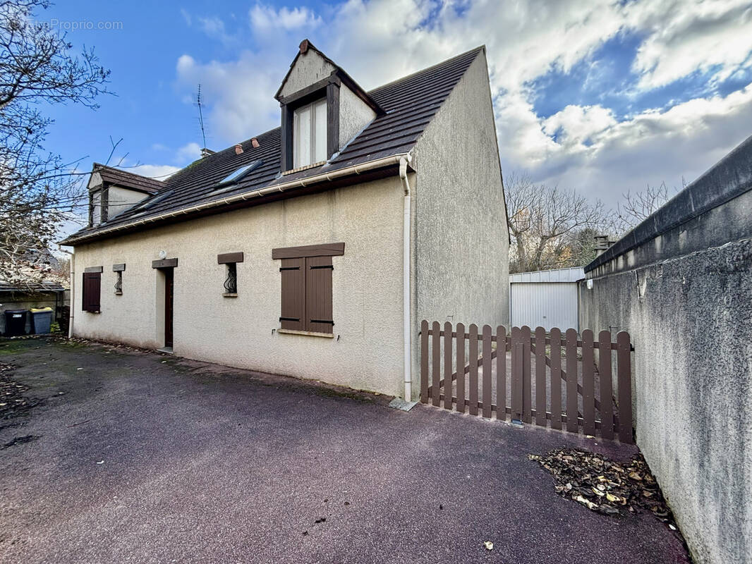 Appartement à MONTFERMEIL