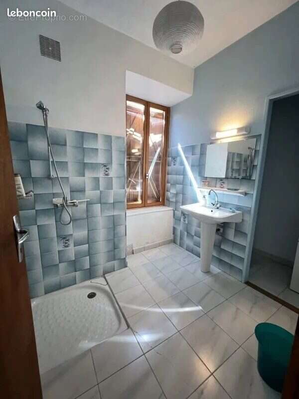 Maison à CASTELNAU-MAGNOAC