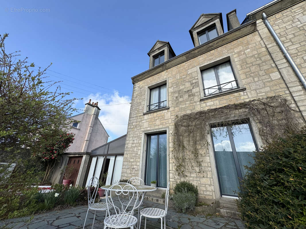Maison à VALOGNES