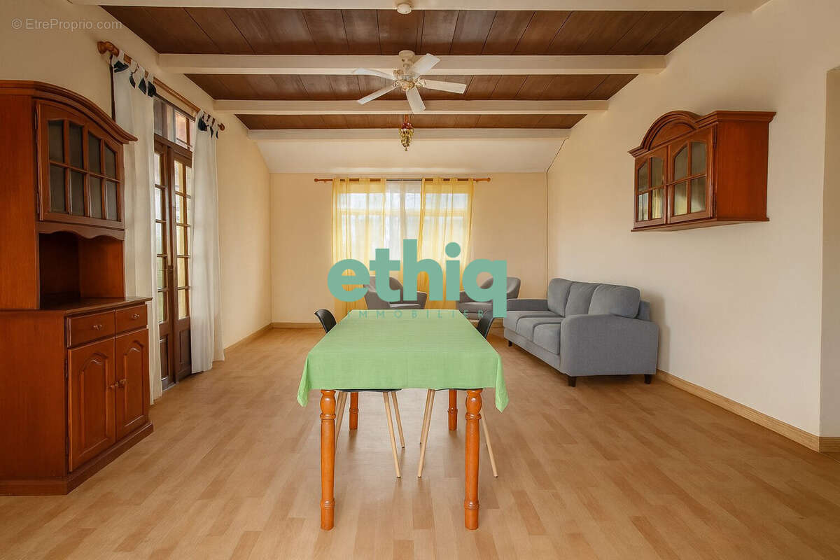 Maison à SAINT-CLAUDE