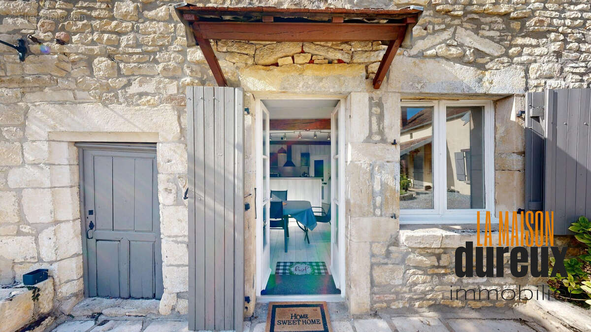 Maison à AUTREY-LES-GRAY