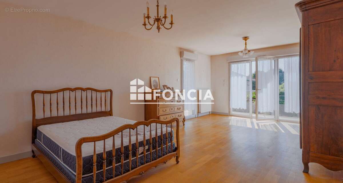 Maison à RILLIEUX-LA-PAPE