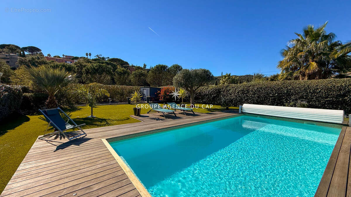 Maison à LES ISSAMBRES