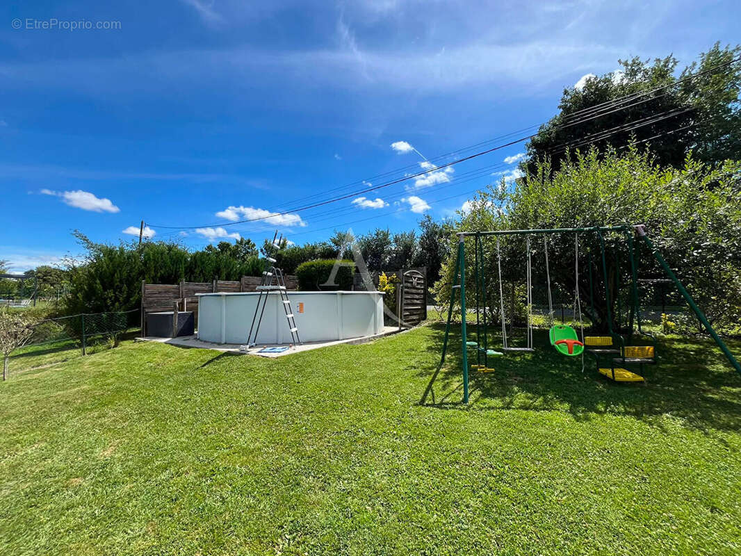 Maison de charme de 218 m² ? 3 logements ? Activité gîte en cours ? Terrain 2250 m² - photo 13