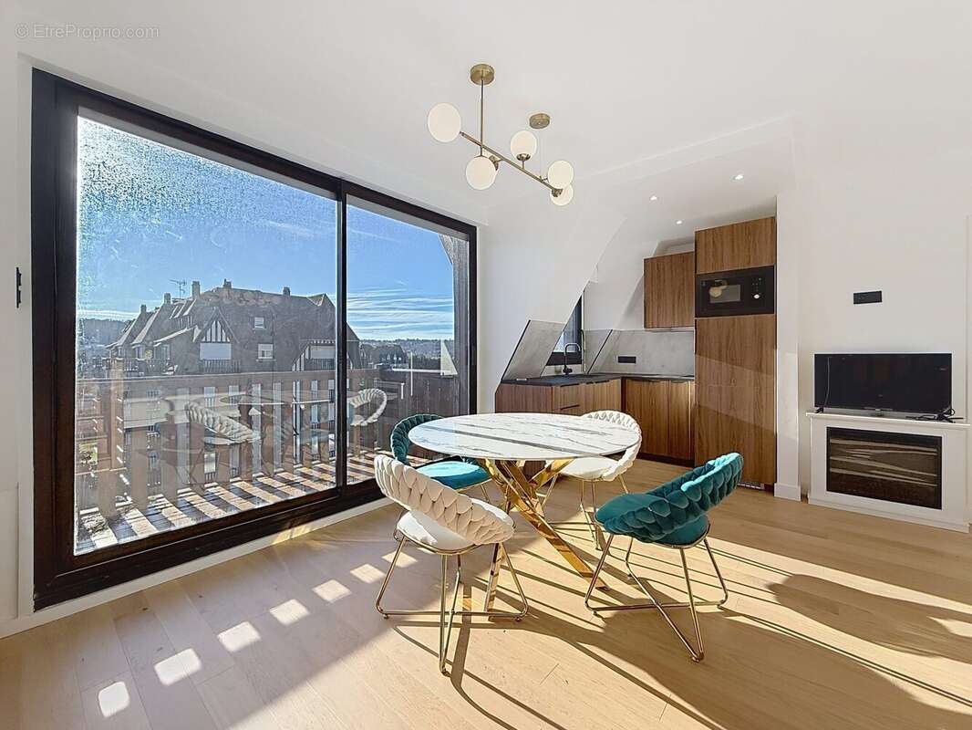 Appartement à DEAUVILLE