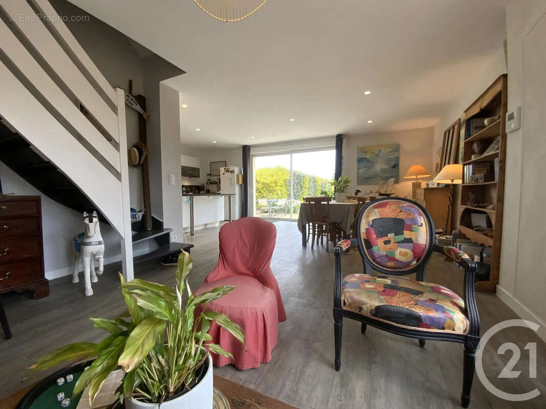 Maison 96 m² à Pleurtuit  - photo 2