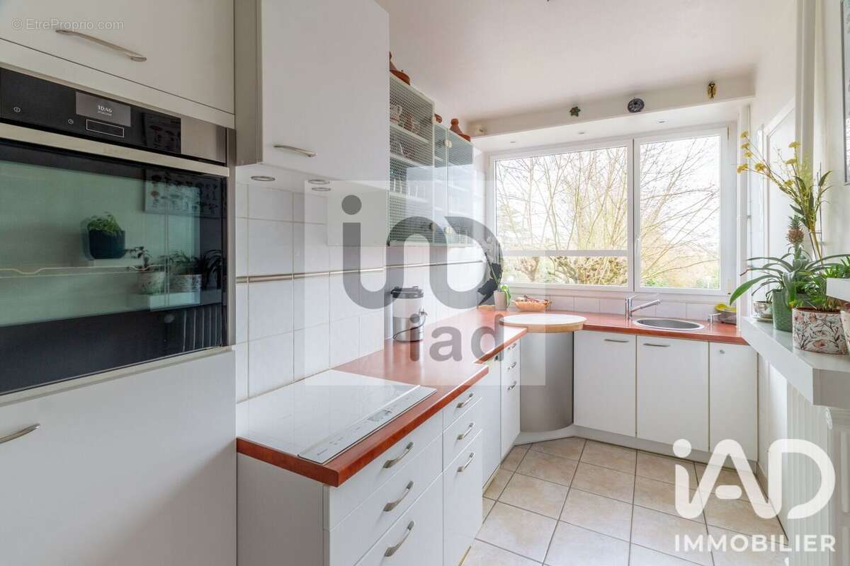 Photo 4 - Appartement à LE PECQ