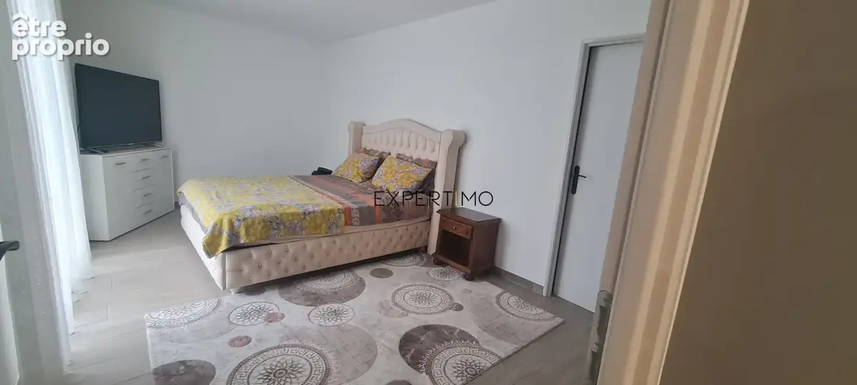 Villa  recente avec piscine - photo 6