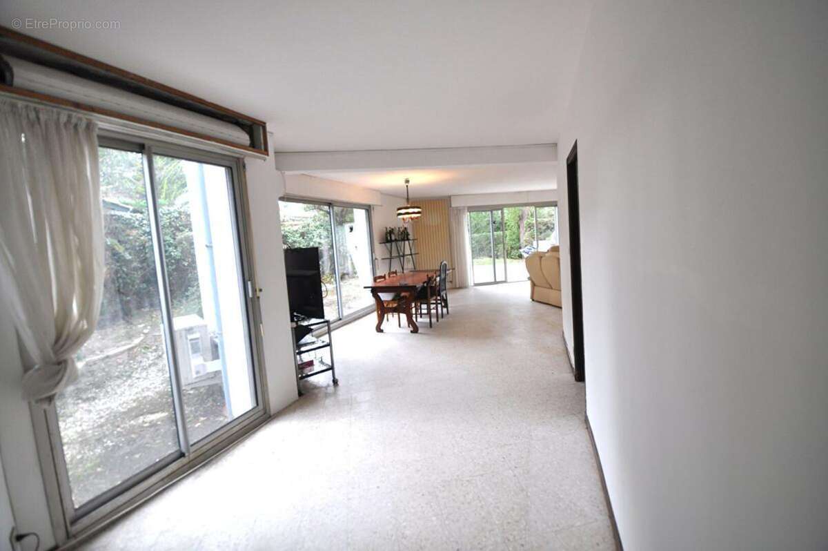 Maison à LE BOUSCAT