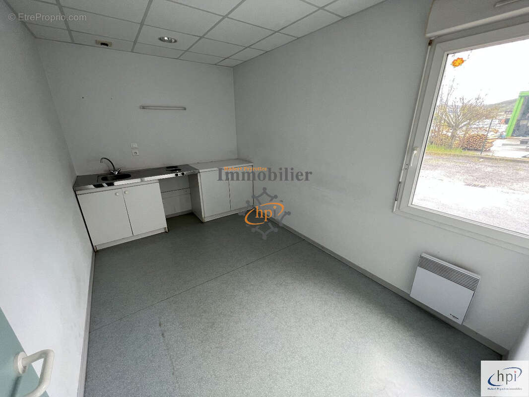 Autre à VABRES-L'ABBAYE