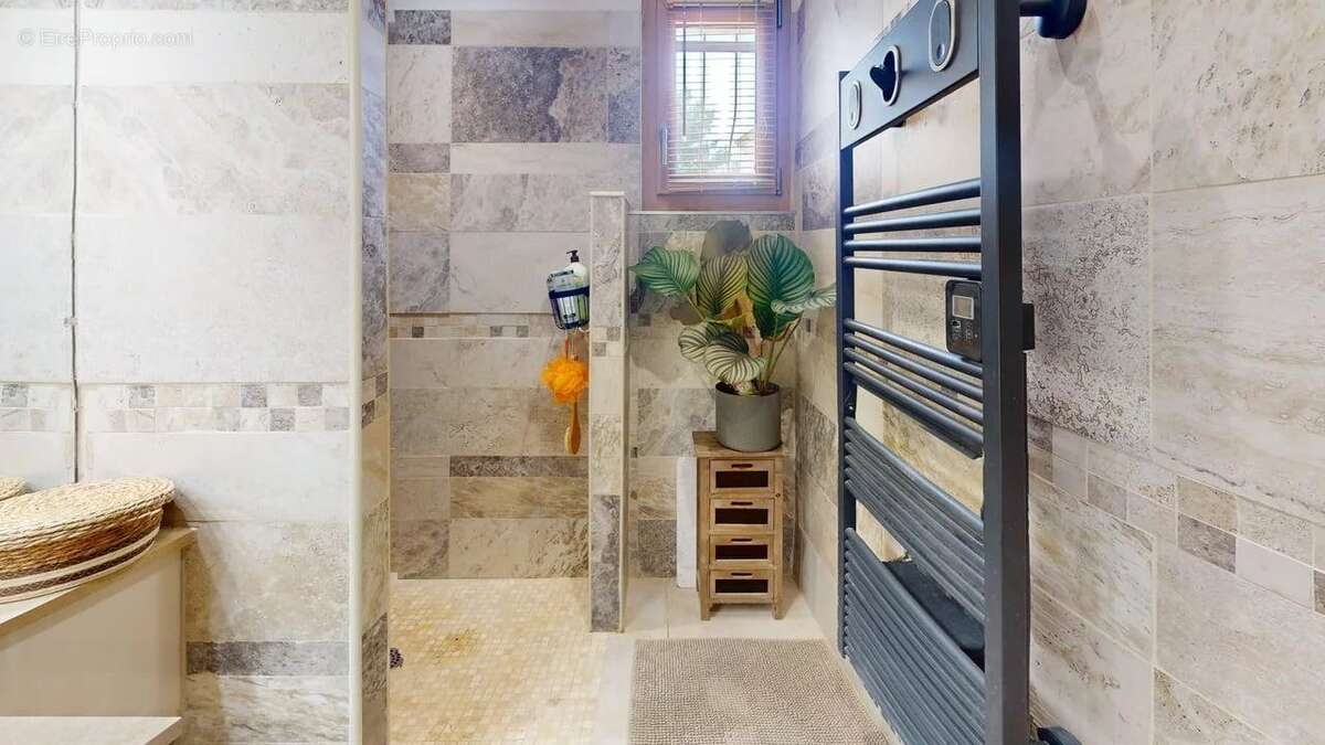 Maison à PORT-DE-BOUC