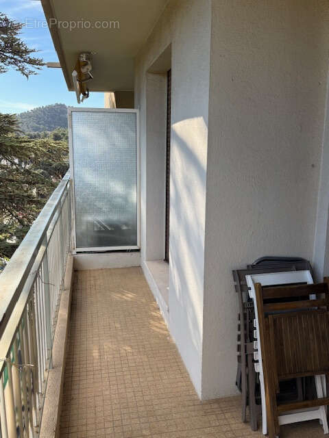 Appartement à MARSEILLE-9E