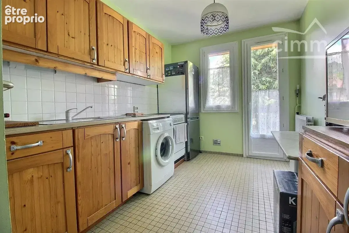 À vendre – pontcharra – appartement t4 box garage et cave - photo 6