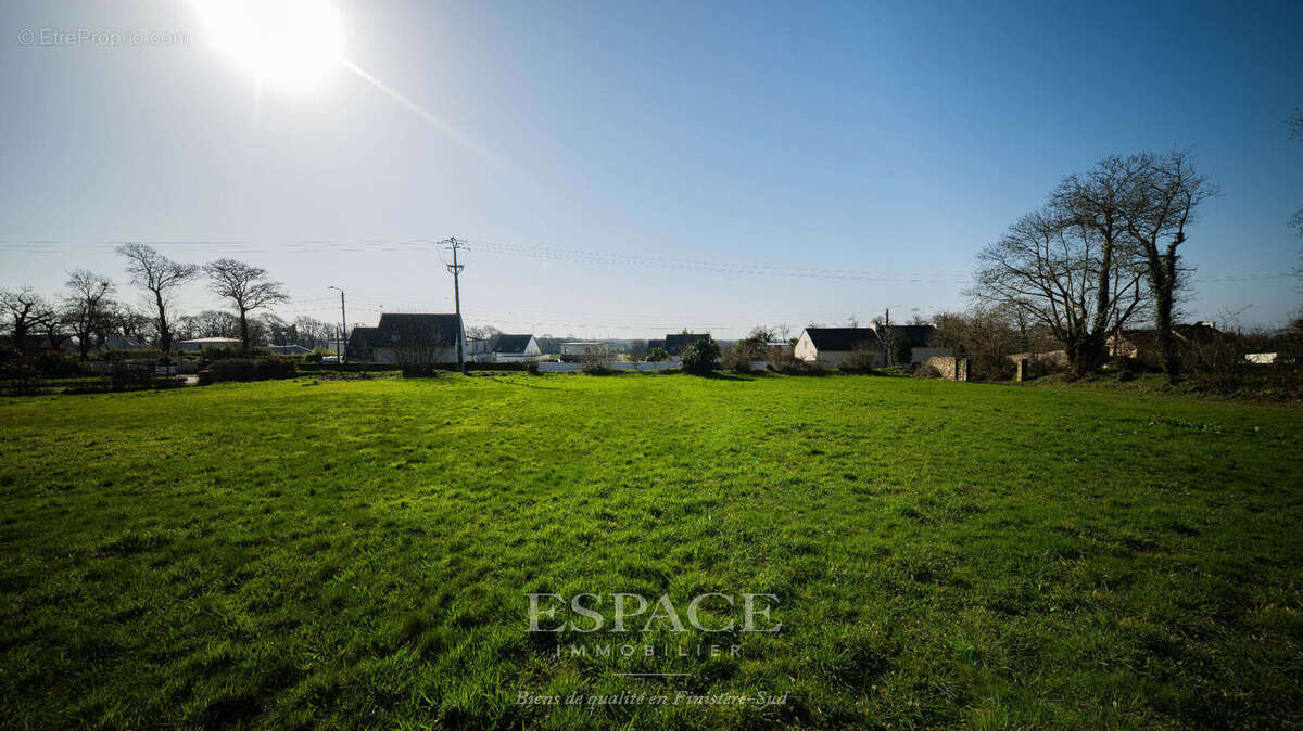 Terrain à CONCARNEAU