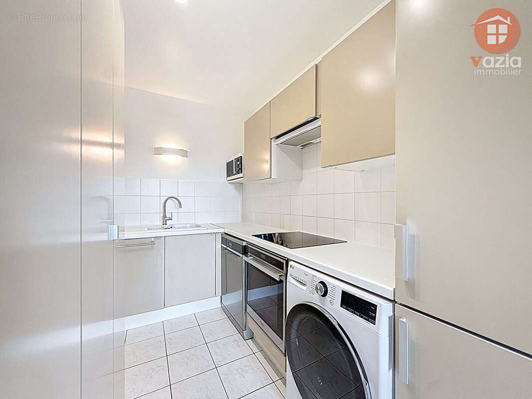 Appartement à SURESNES