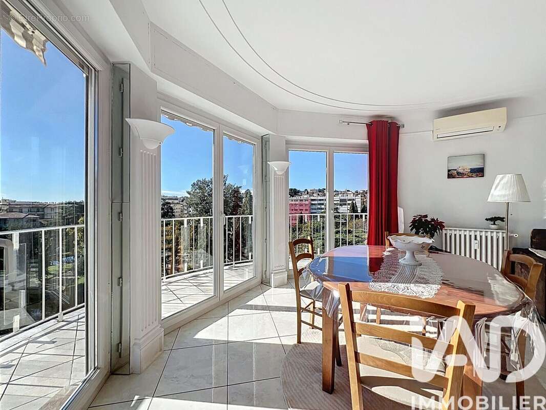 Photo 4 - Appartement à LE CANNET