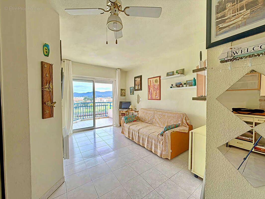 Appartement à FREJUS