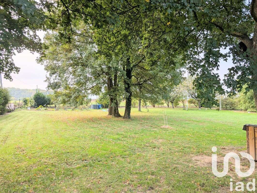 Photo 2 - Maison à LA CHAPELLE-SUR-AVEYRON