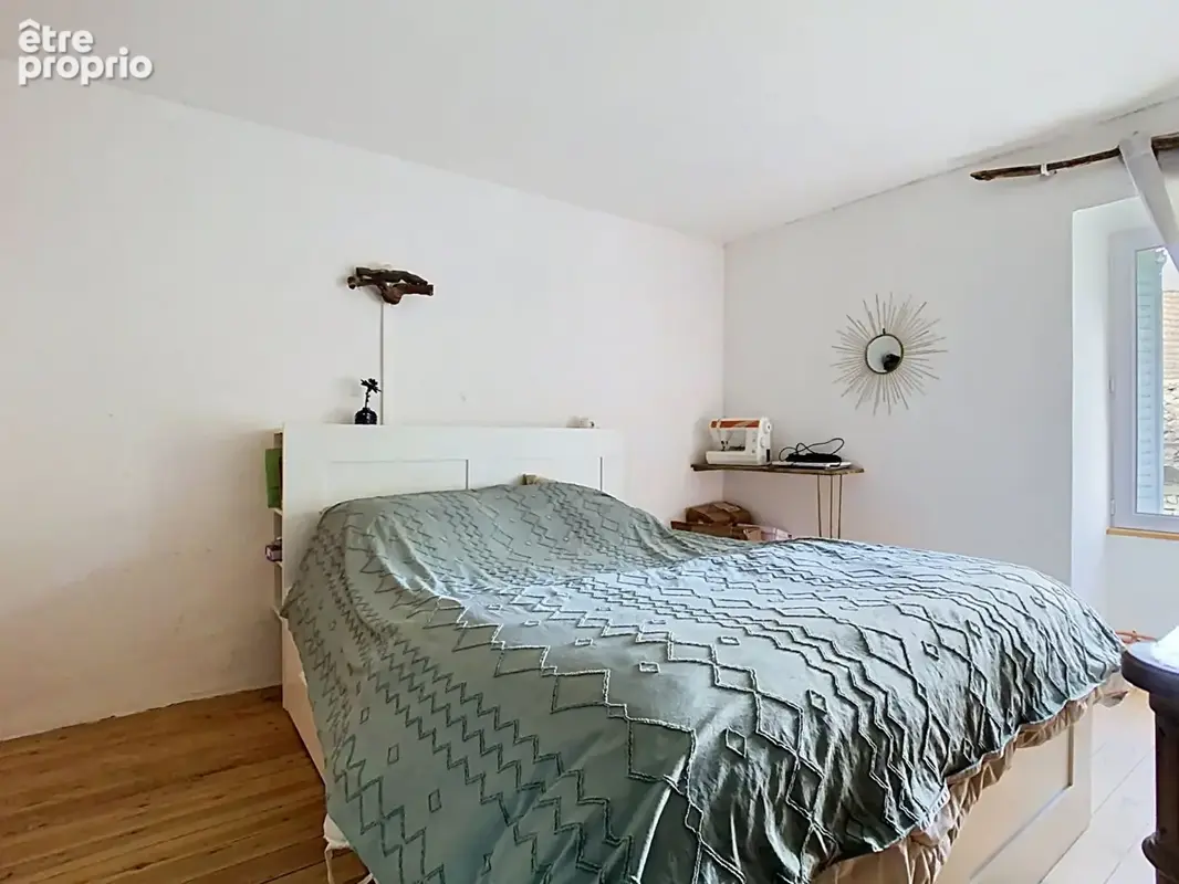 Maison de village en pierre au coeur de Viré - 71260 VIRE - photo 8