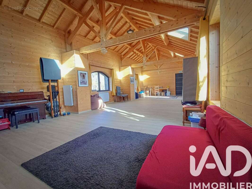 Maison 245 m² à Saint-Berain-Sur-Dheune  - photo 8