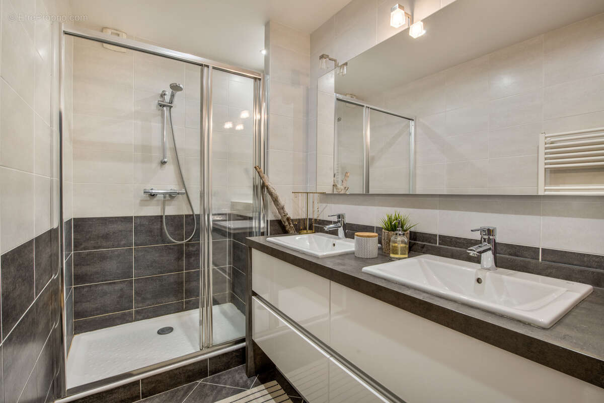 Appartement à LYON-5E