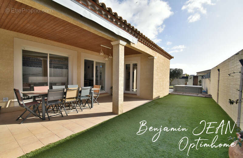 Maison à SAUVIAN