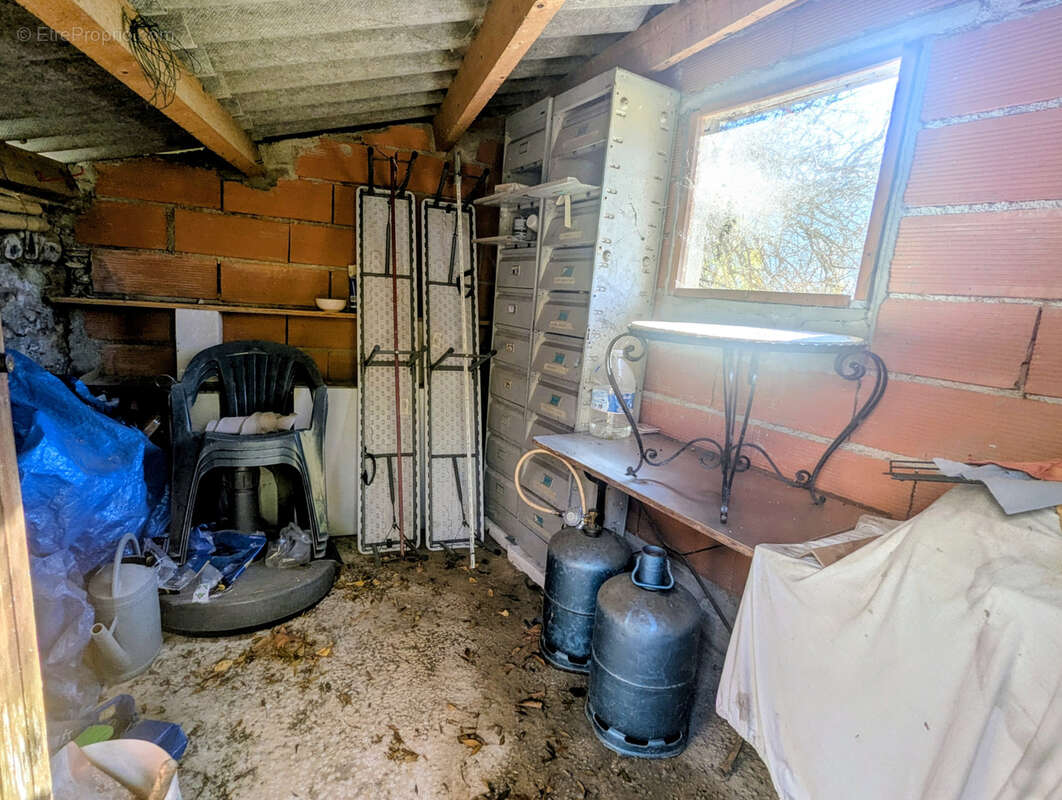 Maison à AIGUES-VIVES