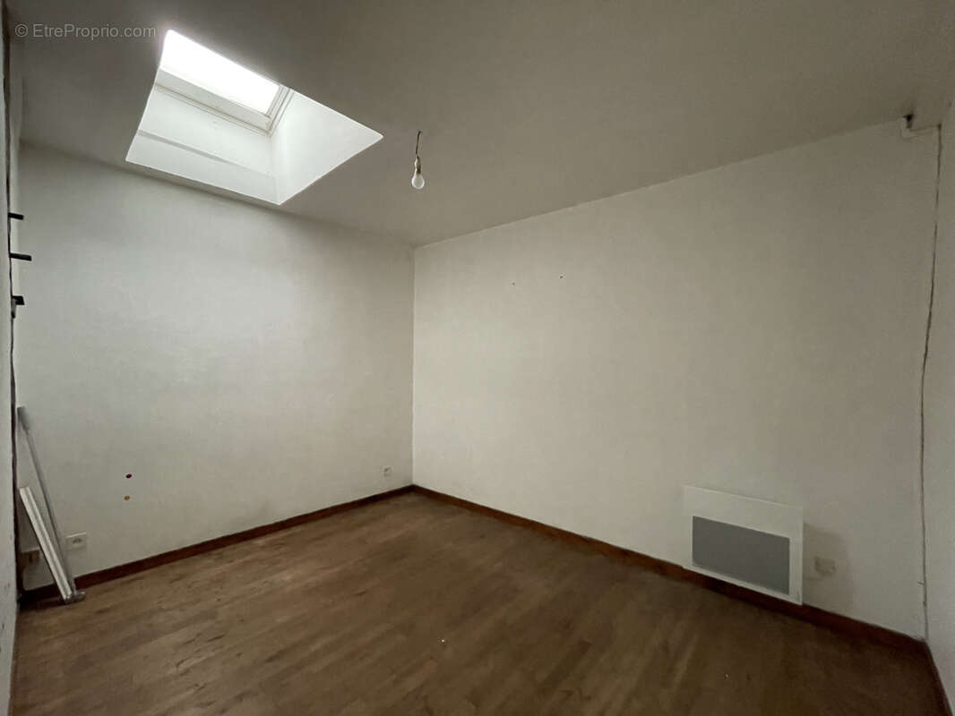 Appartement à LAMONZIE-MONTASTRUC