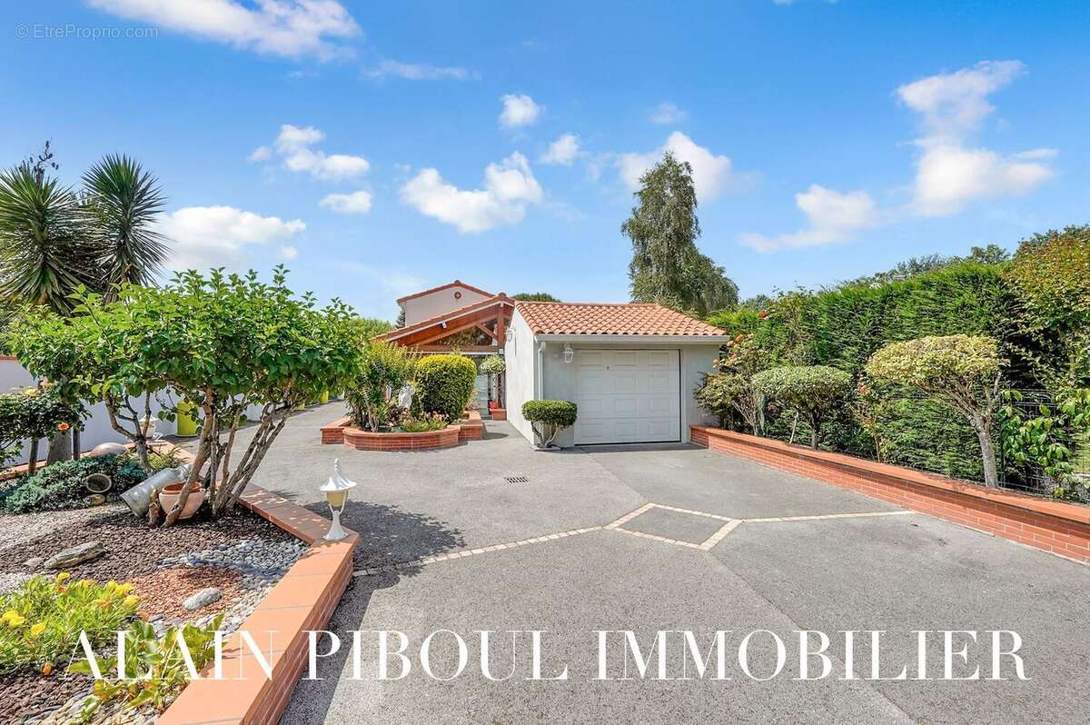 Maison à TOURNEFEUILLE