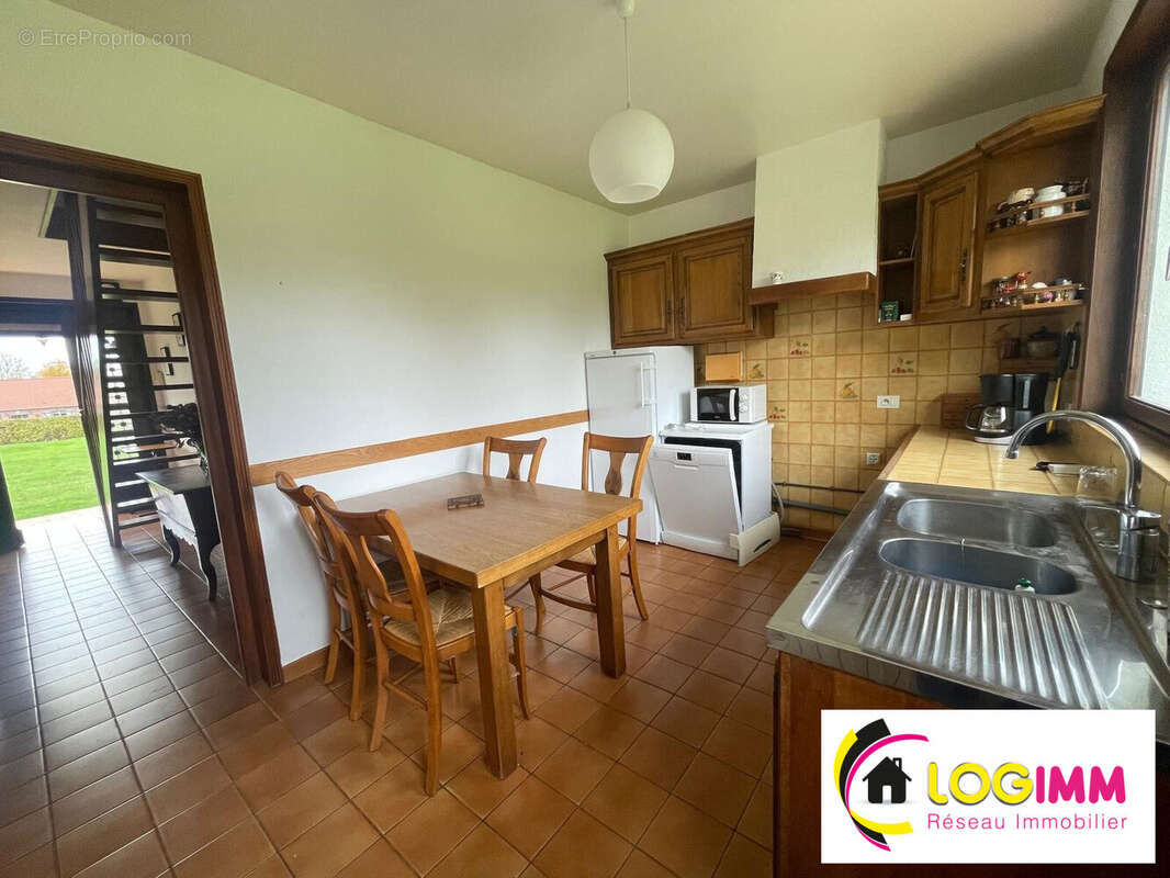 Maison à ENGLEFONTAINE